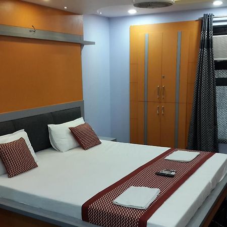 Oyo 86669 Arnav Residency Hotel New Delhi Eksteriør billede