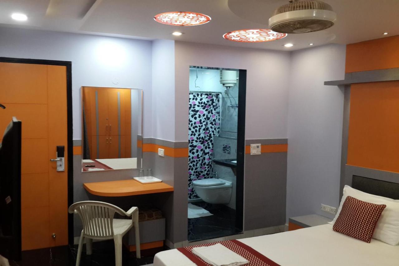Oyo 86669 Arnav Residency Hotel New Delhi Eksteriør billede