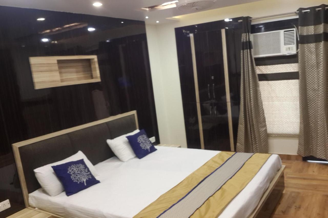 Oyo 86669 Arnav Residency Hotel New Delhi Eksteriør billede